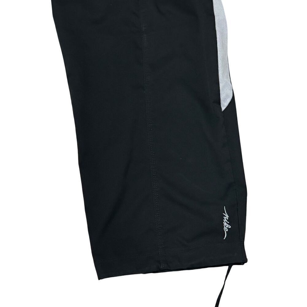 Nike Women’s Black Crop Track Pants Size L | Lightweight Activewear - Picture 3 of 8